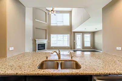 4607 Rockton Hills Lane, Sugar Land, TX 77479 - Photo 16