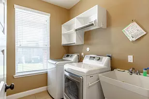 4607 Rockton Hills Ln, Sugar Land, TX 77479 - Photo 24