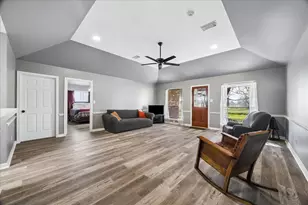 1416 Lemon Ln, La Porte, TX 77571 - Photo 6