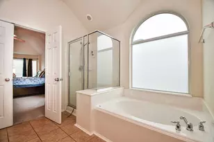 3015 Darby Brook Dr, Fresno, TX 77545 - Photo 12