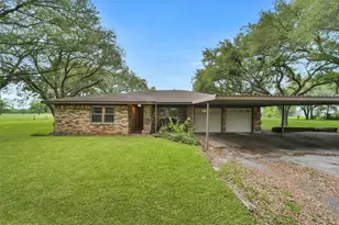 9606 Needville Fairchilds Rd, Needville, TX 77461 - Photo 4