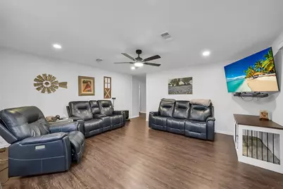 9606 Needville Fairchilds Road, Needville, TX 77461 - Photo 18