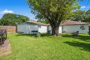 8319 Crestwood Dr, Texas City, TX 77591 - Photo 24