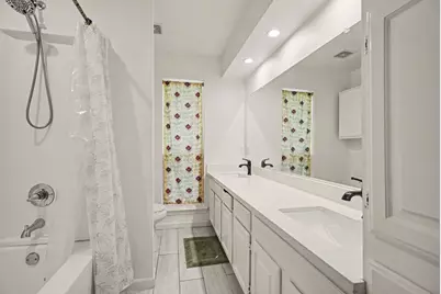 8319 Crestwood Drive, Texas City, TX 77591 - Photo 20
