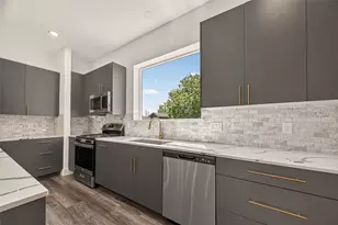 2711 Dennis St, Houston, TX 77004 - Photo 14