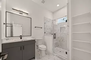 2711 Dennis St, Houston, TX 77004 - Photo 24