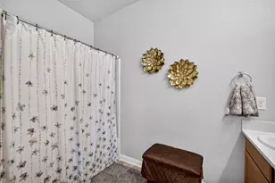 12335 King henry dr, Houston, TX 77044 - Photo 26