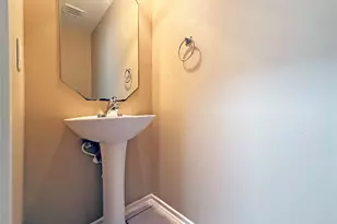 63 Ledgestone Pl, The Woodlands, TX 77382 - Photo 4