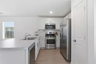 14427 Woodcott Warren Wy, Rosharon, TX 77583 - Photo 18