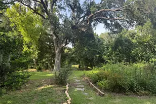 408 Oak Dr, Lake Jackson, TX 77566 - Photo 20