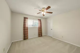 807 Green Belt Dr, Sugar Land, TX 77498 - Photo 18