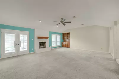 807 Green Belt Drive, Sugar Land, TX 77498 - Photo 12