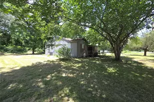 9351 N Main St, Batson, TX 77519 - Photo 4