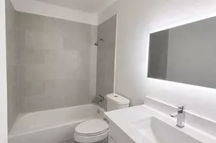 10942 Dunvegan Way, Houston, TX 77013 - Photo 10