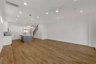 123 Amundsen St, Houston, TX 77009 - Photo 14