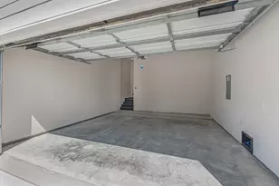 123 Amundsen St, Houston, TX 77009 - Photo 36