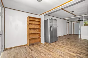 710 Black St, Jasper, TX 75951 - Photo 14