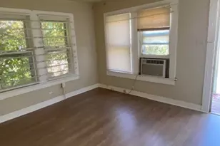 1308 Hughes St, Houston, TX 77023 - Photo 34
