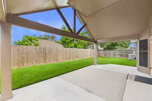 1105 Glencrest Dr, La Porte, TX 77571 - Photo 46