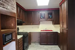 530 S 12th St, Silsbee, TX 77656 - Photo 28