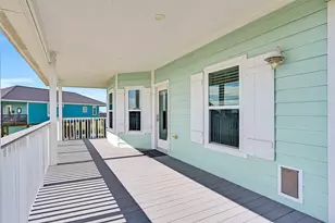 3911 Warrior Ct, Galveston, TX 77554 - Photo 6