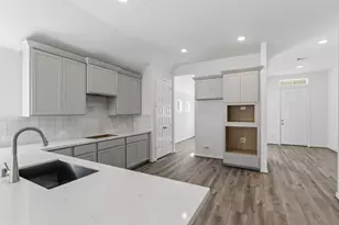 31006 Lake Lila Trl, Waller, TX 77484 - Photo 12