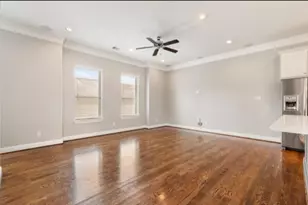 805 W 23rd St, Houston, TX 77008 - Photo 10
