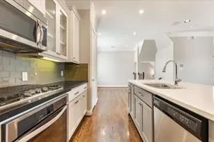 805 W 23rd St, Houston, TX 77008 - Photo 8