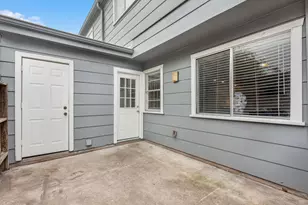 11002 Hammerly Blvd, Houston, TX 77043 - Photo 20