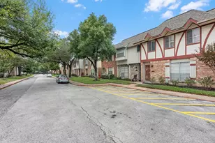 11002 Hammerly Blvd, Houston, TX 77043 - Photo 24