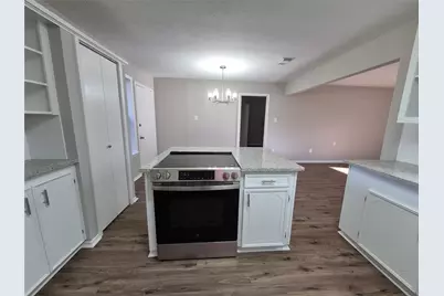 115 Milliken Drive, Livingston, TX 77351 - Photo 6