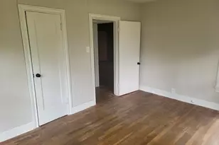 911 N Ashbel St, Baytown, TX 77520 - Photo 2
