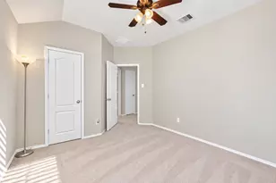 2423 Cold River Dr, Humble, TX 77396 - Photo 20