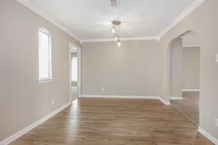 5108 Clay St, Houston, TX 77023 - Photo 10