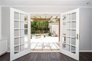 4503 Bryn Mawr Ln, Houston, TX 77027 - Photo 12