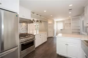 4503 Bryn Mawr Ln, Houston, TX 77027 - Photo 8