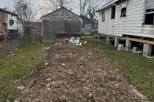 3926 Sayers St, Houston, TX 77026 - Photo 2