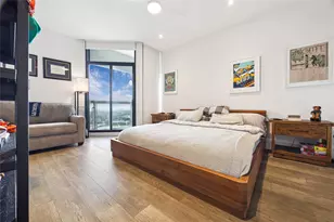 1701 Hermann Dr, Houston, TX 77004 - Photo 14