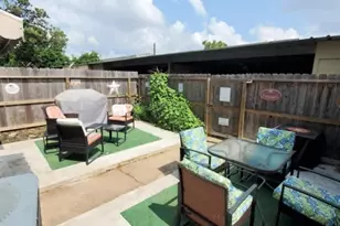 8728 Wilcrest Dr, Houston, TX 77099 - Photo 16
