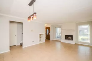 8728 Wilcrest Dr, Houston, TX 77099 - Photo 6