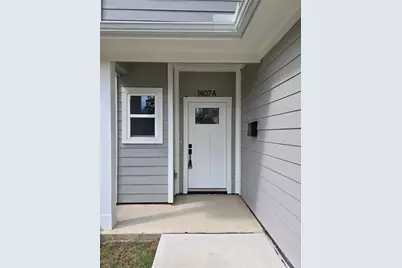 1407 Odd Fellow St #A, Conroe, TX 77301 - Photo 2