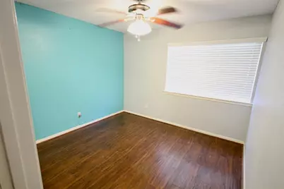 10703 Sageberry Drive, Houston, TX 77089 - Photo 18