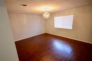 10703 Sageberry Dr, Houston, TX 77089 - Photo 10