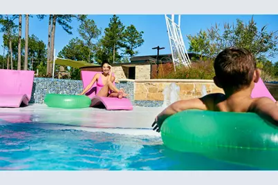 640 Crested Duck Court, Willis, TX 77318 - Photo 4