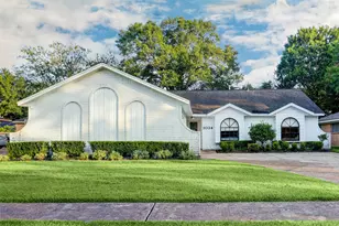1034 Montour Dr, Houston, TX 77062 - Photo 1