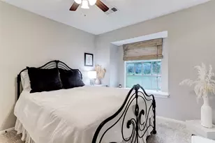 1034 Montour Dr, Houston, TX 77062 - Photo 20