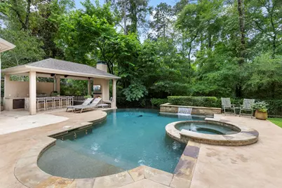 82 E Bracebridge Circle, The Woodlands, TX 77382 - Photo 1