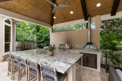 82 E Bracebridge Circle, The Woodlands, TX 77382 - Photo 36