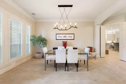 82 E Bracebridge Circle, The Woodlands, TX 77382 - Photo 6