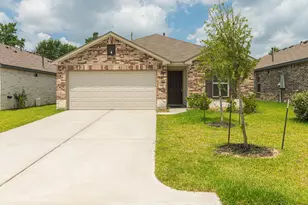 168 Ashe Juniper Wy, Montgomery, TX 77354 - Photo 2